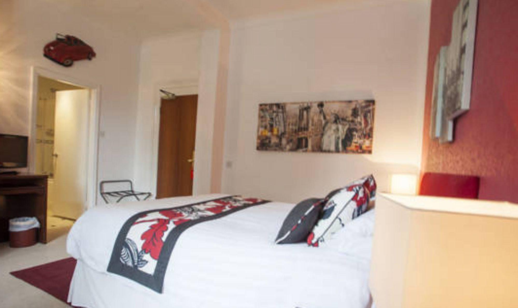 The Northwick Arms Hotel Evesham Bagian luar foto